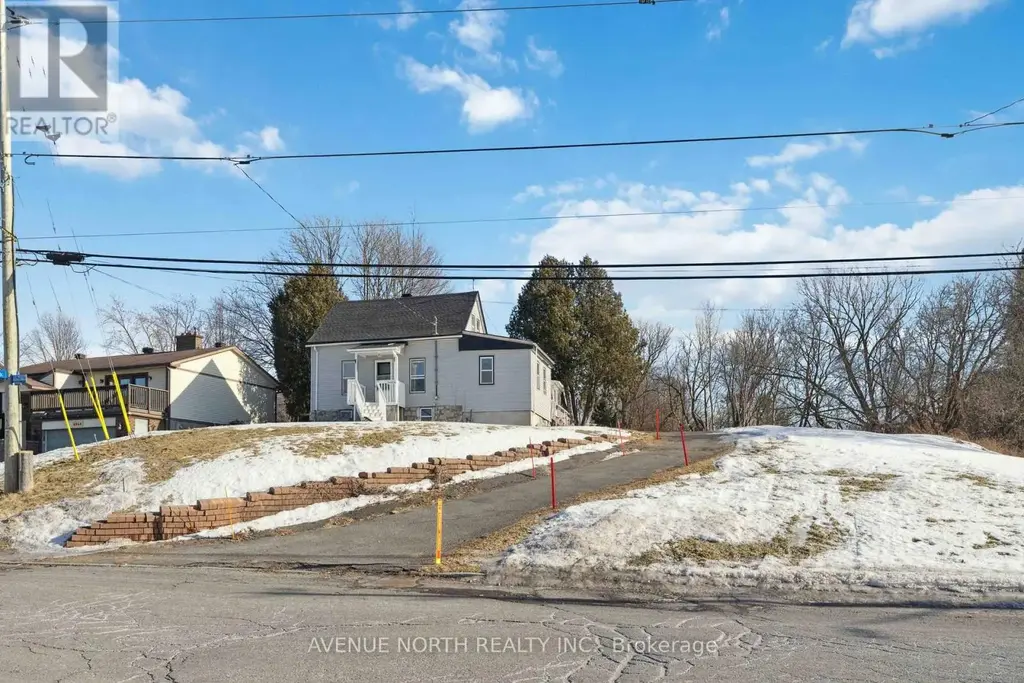 6958 Notre Dame Street, Ottawa